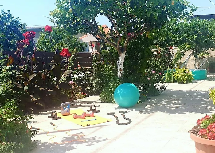 Paschali Apartment With 1 Bedroom In Ammoudia